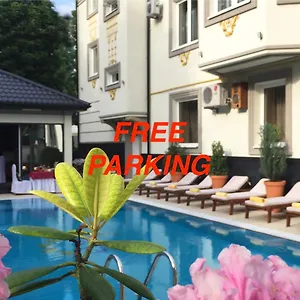 Eney Boutique 4* Lviv