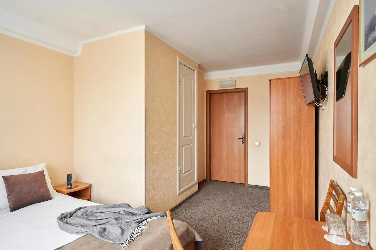 Hotel Druzhba Kyiv