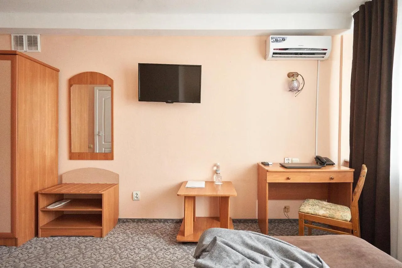 Hotel Druzhba كييف 3*,